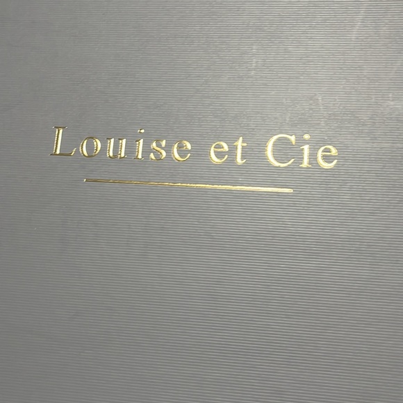 Gently used Louise eat Cie boots. Size 8 Genuine leather upper. Man made sole. - Picture 2 of 6